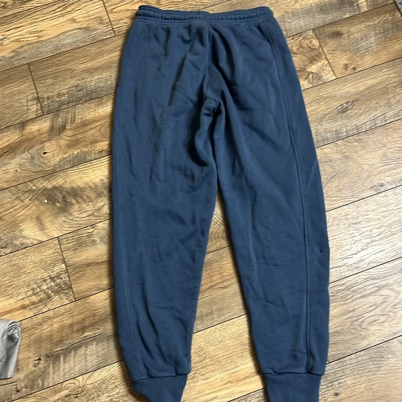 Adidas Men’s sweat pant - Picture 5 of 5
